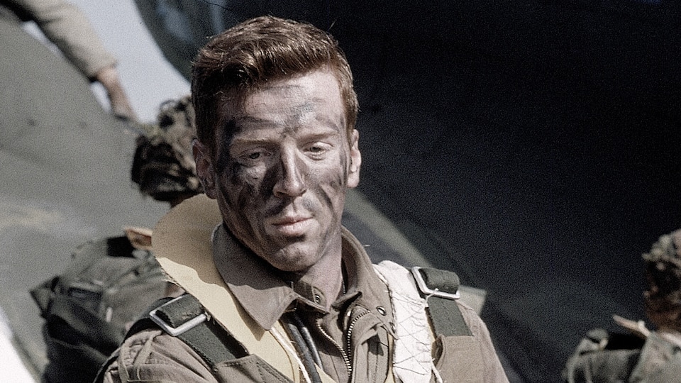 Richard Winters played by on Band Of Brothers Official site for